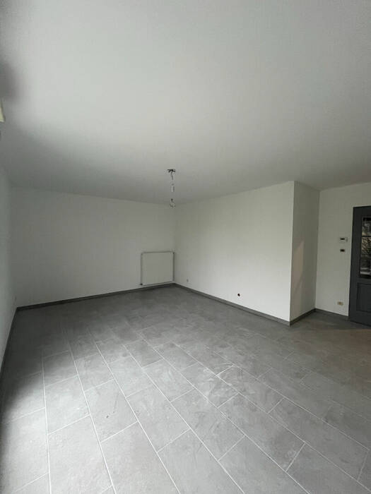 4254322m - Attribut alt par défaut.