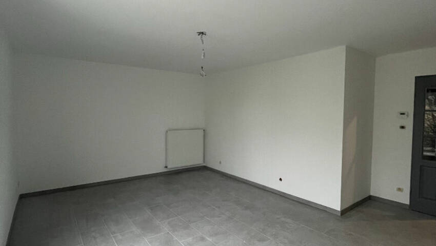 4254322m - Attribut alt par défaut.