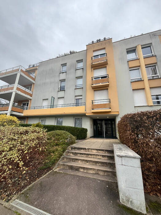 4254322n - Attribut alt par défaut.