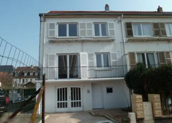 5266541c - Attribut alt par défaut.