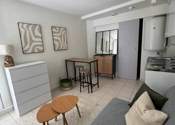 4254313c - Attribut alt par défaut.