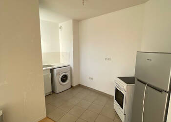 20452062b - Attribut alt par défaut.