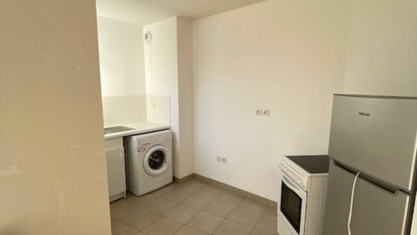 20452062b - Attribut alt par défaut.