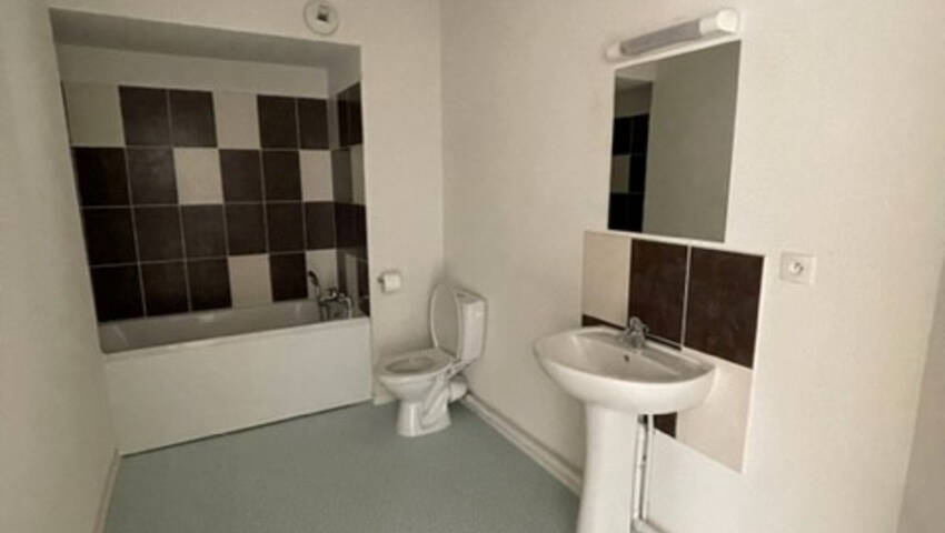 20452062d - Attribut alt par défaut.