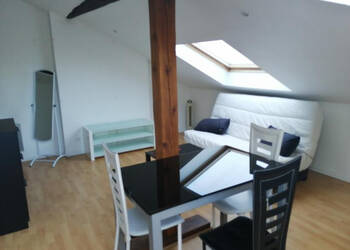 4246768b - Attribut alt par défaut.