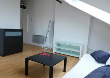 4246768c - Attribut alt par défaut.