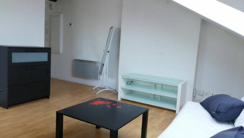 4246768c - Attribut alt par défaut.