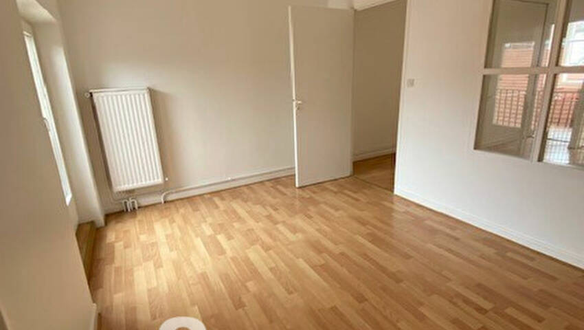 41705888j - Attribut alt par défaut.