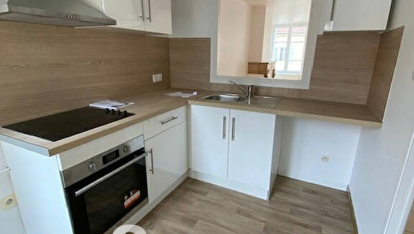 41705888l - Attribut alt par défaut.