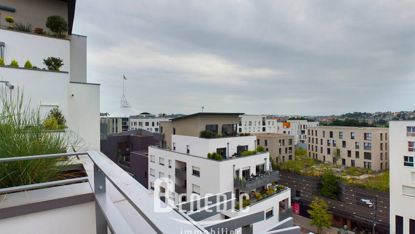 46826953g - Attribut alt par défaut.