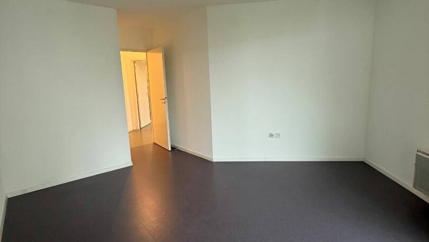 15904274g - Attribut alt par défaut.