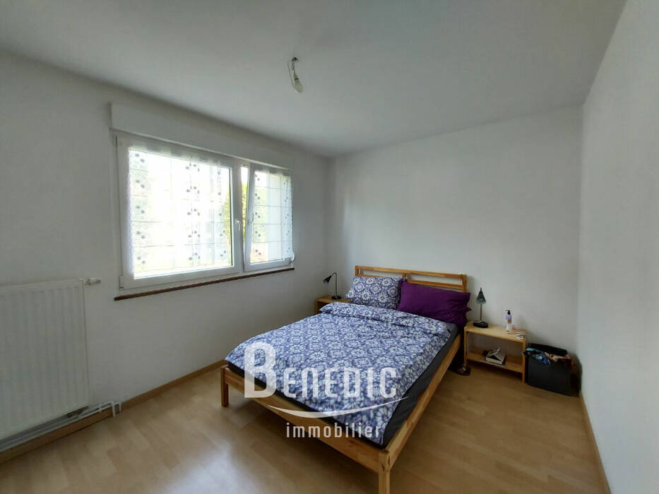 46980658c - Attribut alt par défaut.