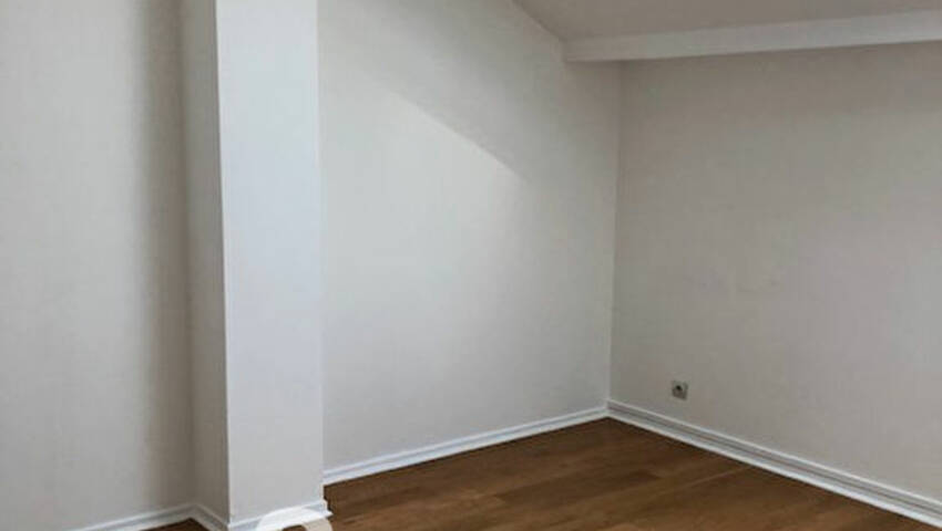 4247266g - Attribut alt par défaut.