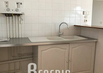 4247266c - Attribut alt par défaut.