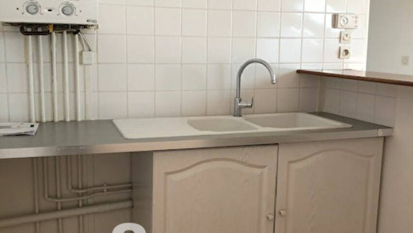 4247266c - Attribut alt par défaut.