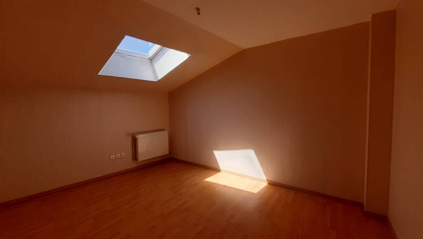 35629420d - Attribut alt par défaut.