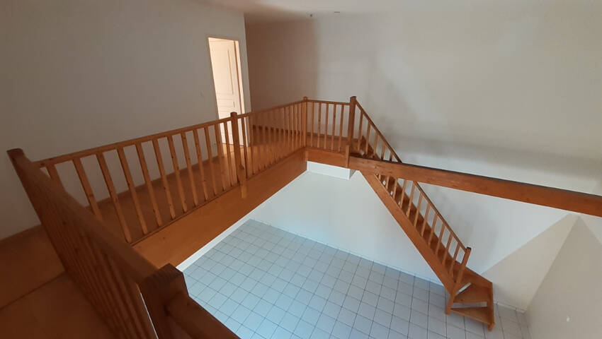 35629420f - Attribut alt par défaut.