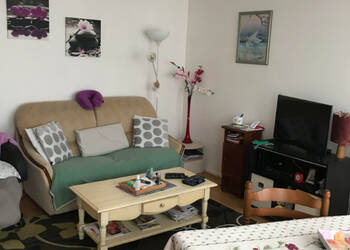 4246039b - Attribut alt par défaut.