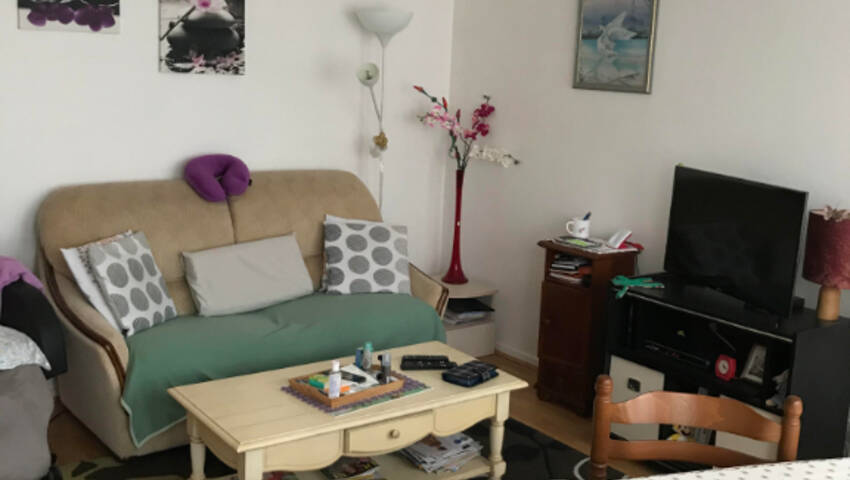 4246039b - Attribut alt par défaut.