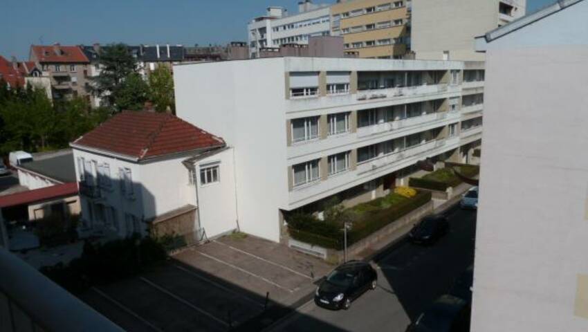 4246039i - Attribut alt par défaut.