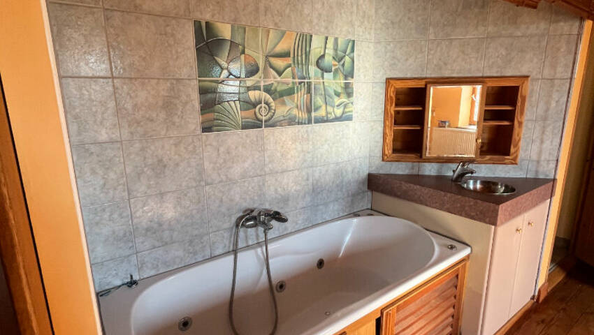 4253123e - Attribut alt par défaut.