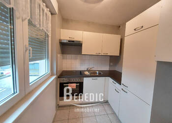 48492104c - Attribut alt par défaut.