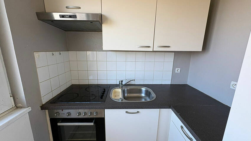 48492104e - Attribut alt par défaut.