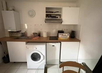 4247428b - Attribut alt par défaut.