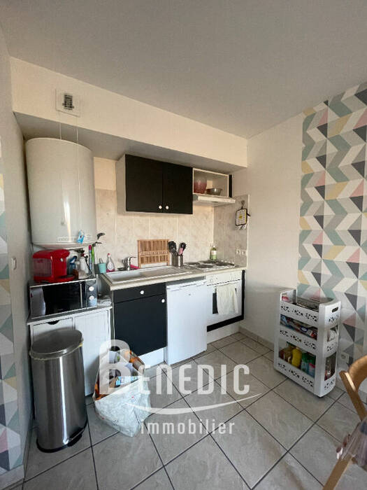 4255191c - Attribut alt par défaut.