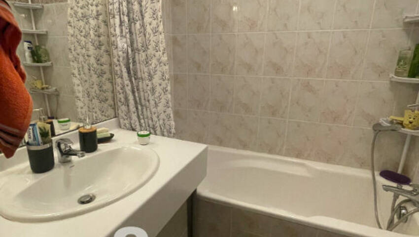 4255191g - Attribut alt par défaut.