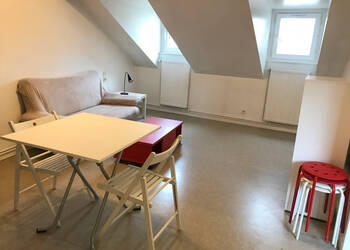 4253775b - Attribut alt par défaut.