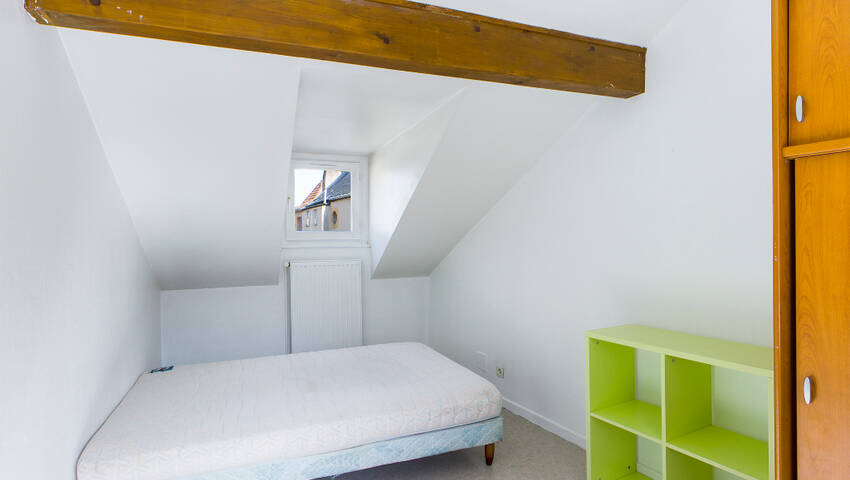 4253775f - Attribut alt par défaut.