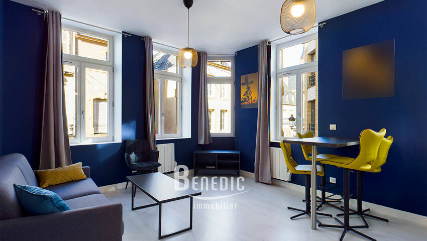 49085686a - Attribut alt par défaut.