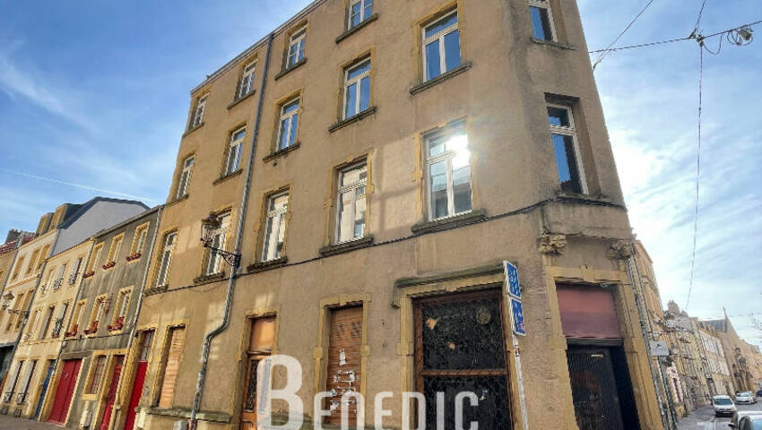 49085686h - Attribut alt par défaut.