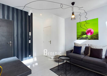 49085629c - Attribut alt par défaut.