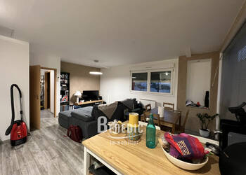 49163061a - Attribut alt par défaut.