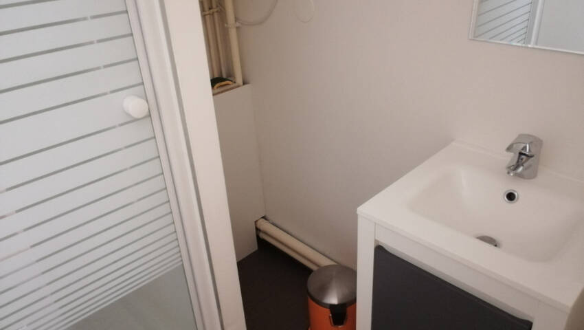 4281477j - Attribut alt par défaut.