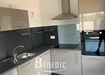 49389400b - Attribut alt par défaut.