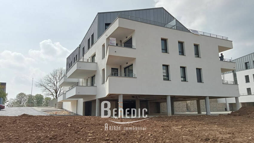 49389400j - Attribut alt par défaut.