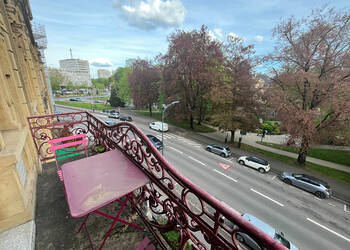 4471394c - Attribut alt par défaut.