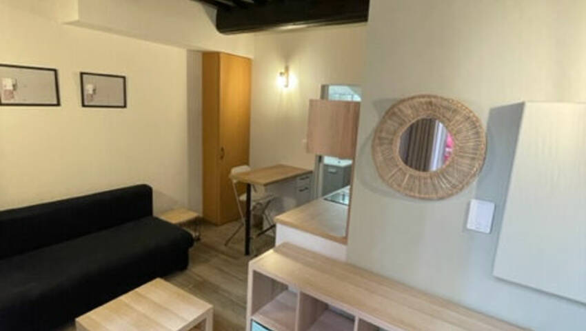 4254431b - Attribut alt par défaut.