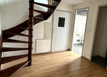 4255891c - Attribut alt par défaut.