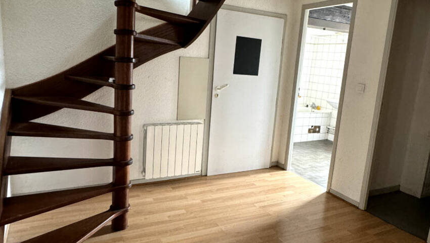 4255891c - Attribut alt par défaut.