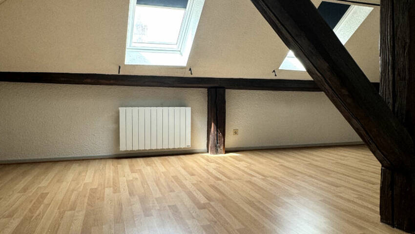 4255891d - Attribut alt par défaut.