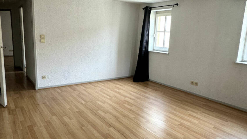 4255891g - Attribut alt par défaut.