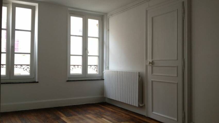 4253438a - Attribut alt par défaut.