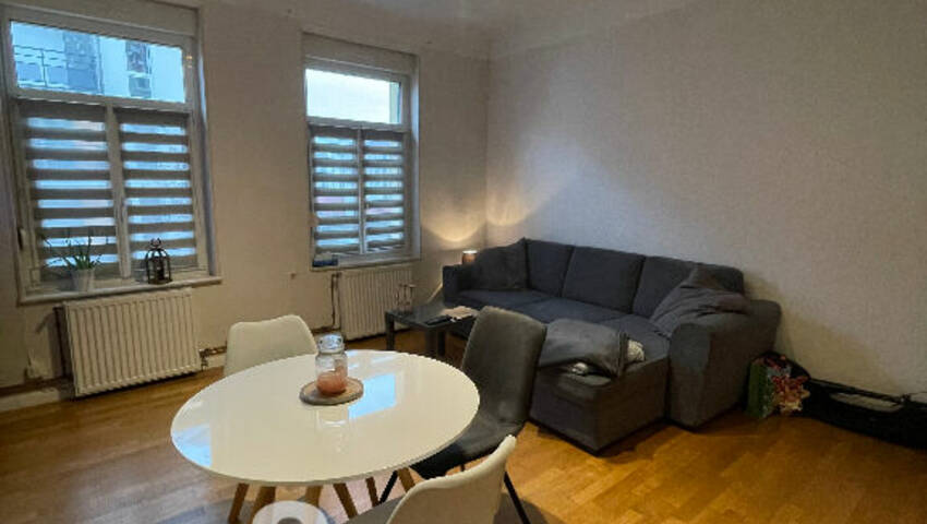 4252877a - Attribut alt par défaut.