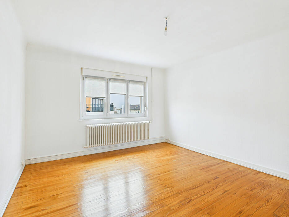 4247404m - Attribut alt par défaut.