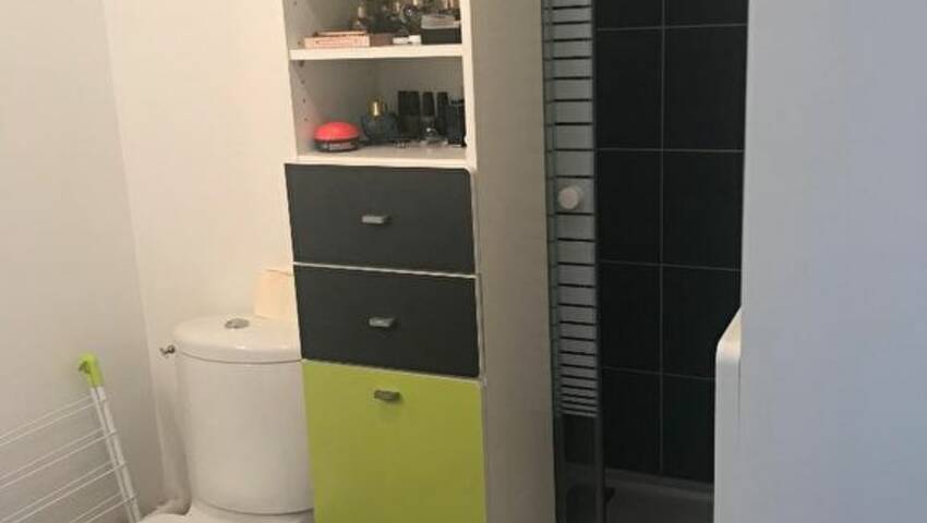 28325090e - Attribut alt par défaut.