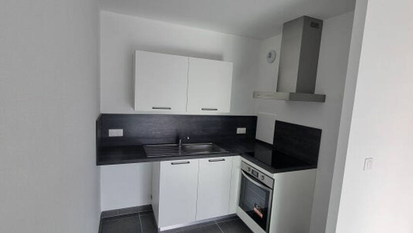 49691534a - Attribut alt par défaut.